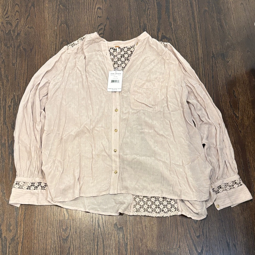 NWT Free People Women’s Blouse with Embroidered Accents Size X Small